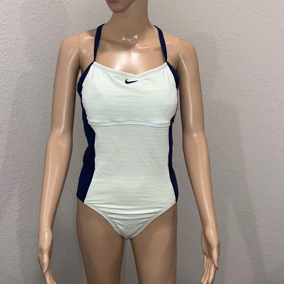 Nwt Nike two toned one piece bathing suit - Picture 1 of 8